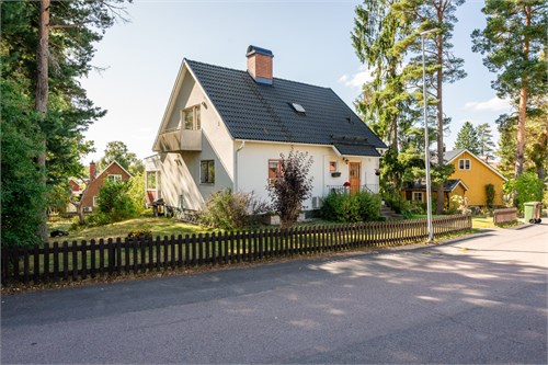 Björkvägen 6