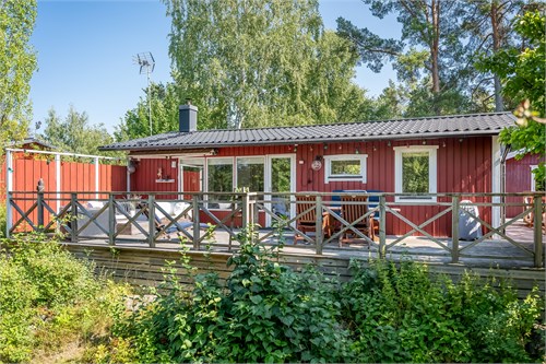 Smörblommevägen 6