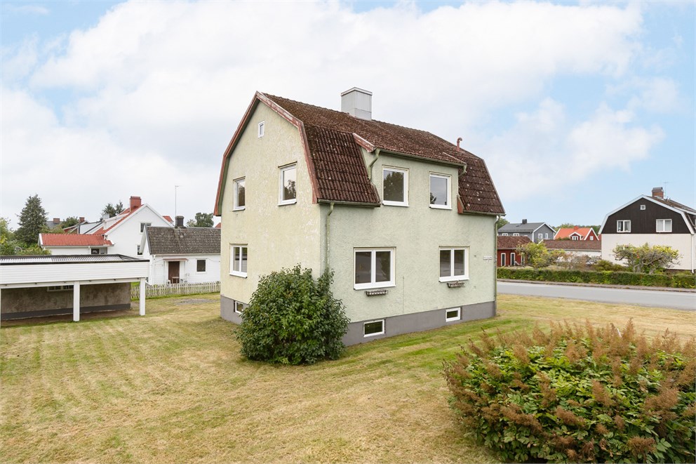 Hantverkaregatan 18