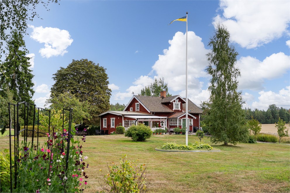 Kumla Västerby Karlslund 140