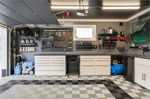 Otroligt välskött och trivsamt garage