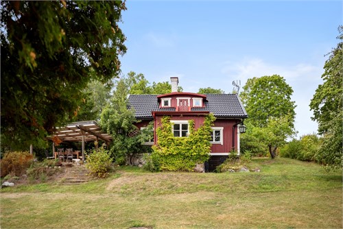 Järövägen 6