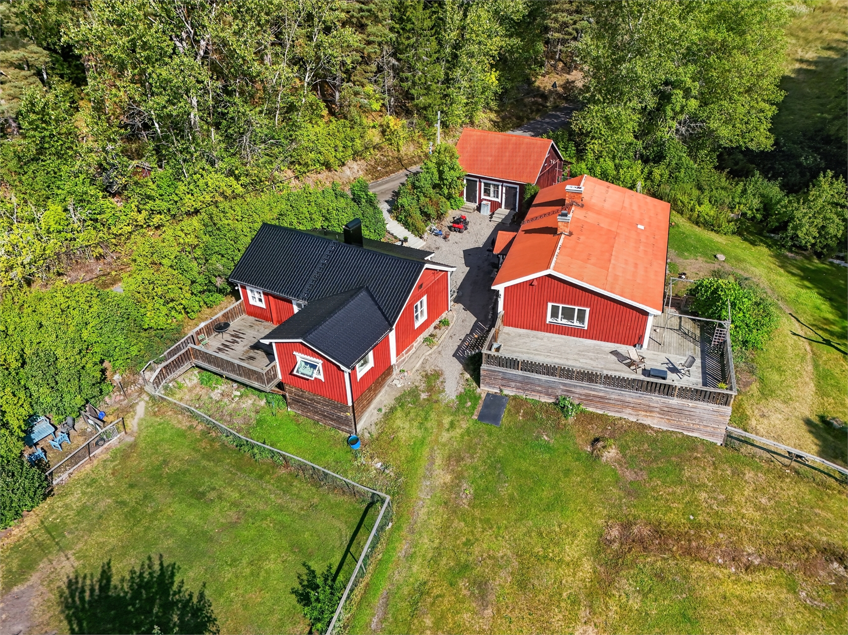 Lövvikens gård 1 och 2 – bild 6