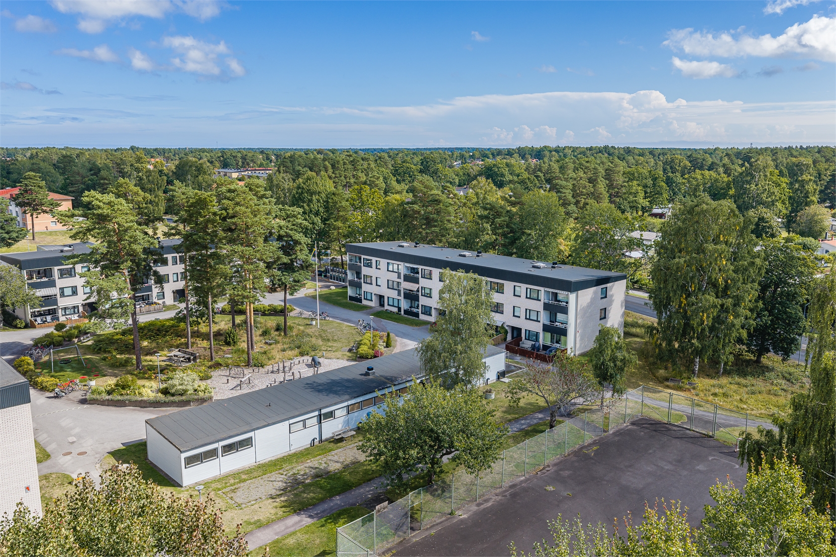 Bild 2 från Fastighetsbyrån