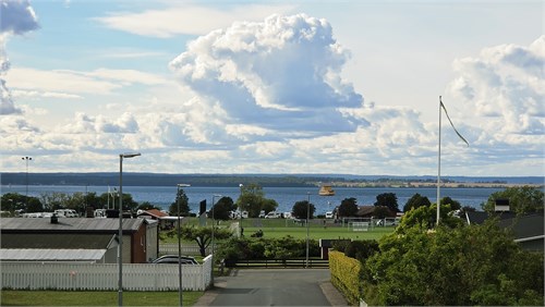 Halls väg 6