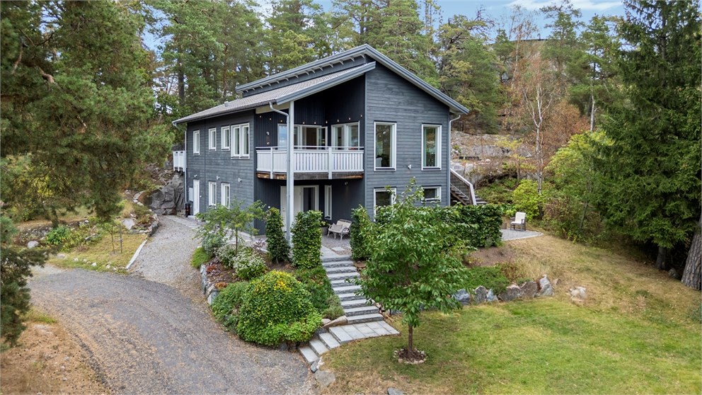 Södra Åsvägen 17