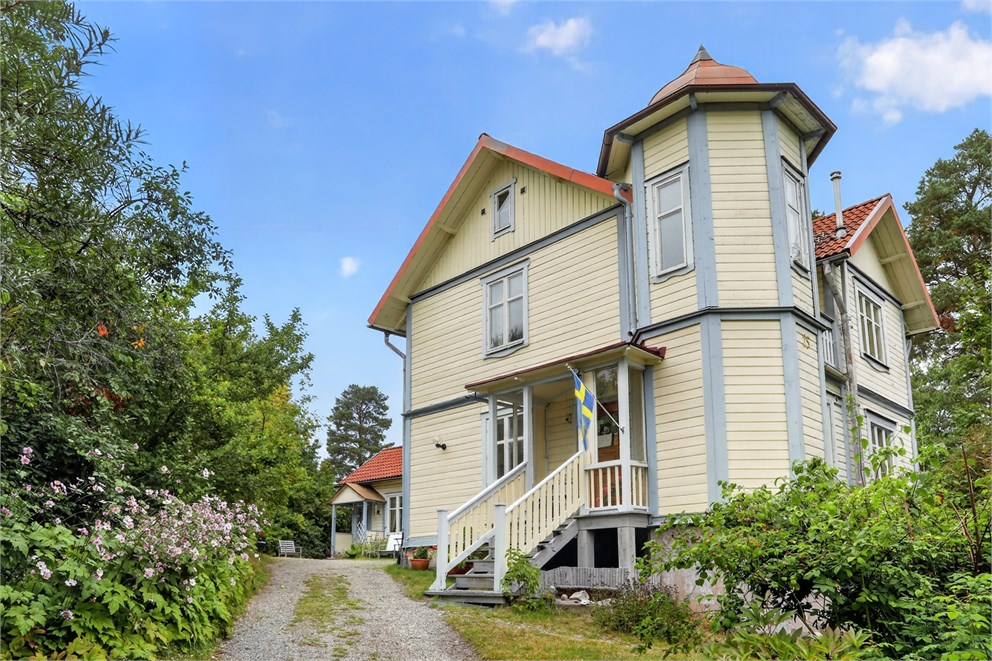 Norra Järnvägsgatan 25