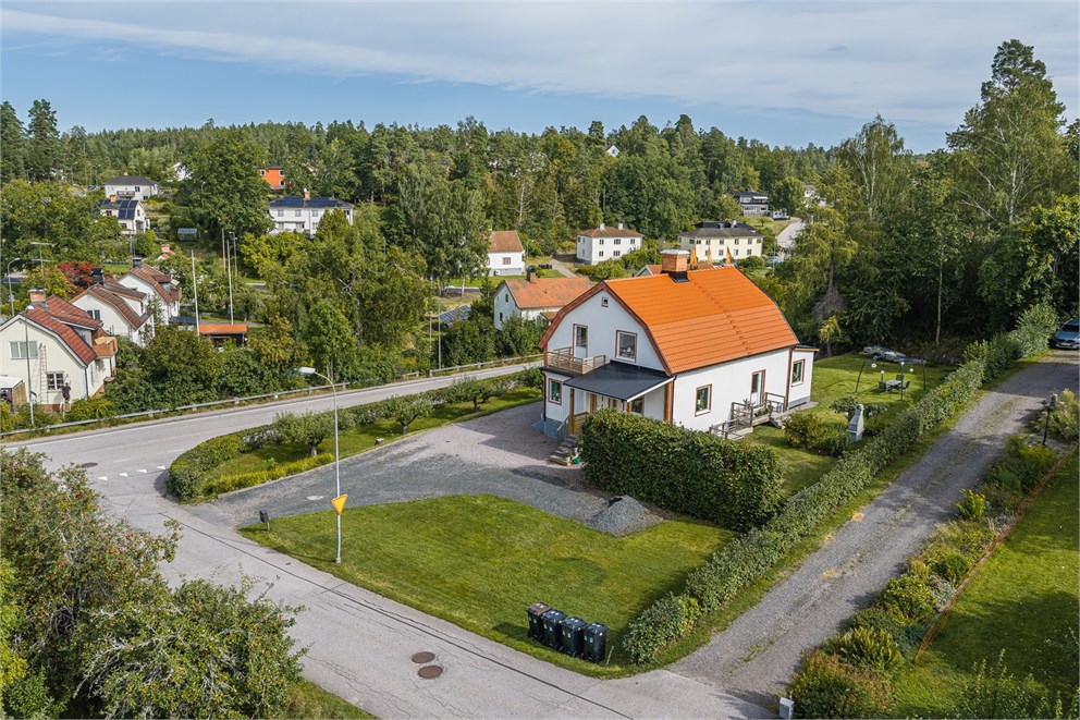 Västerlidsvägen 1