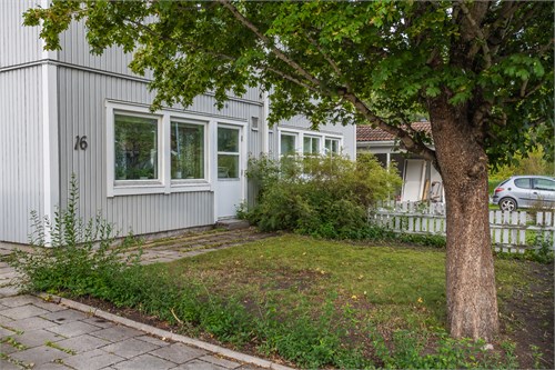 Fackelvägen 16