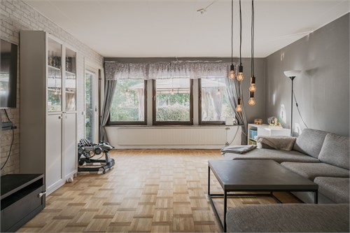 Rosengången 35