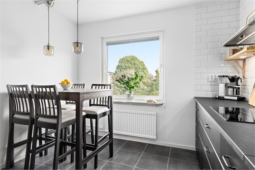 Västra Bangatan 57B, 2 tr 