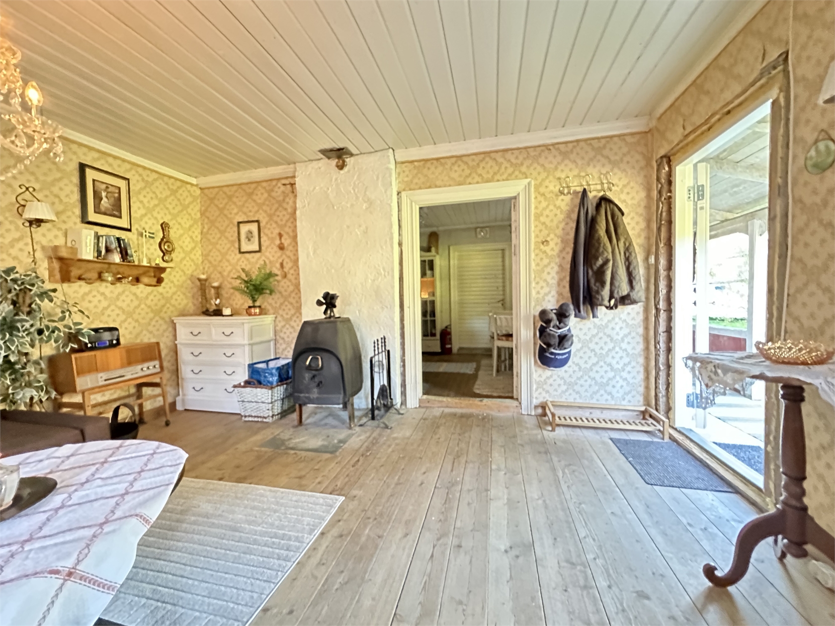 Budgivning pågår – bild 10