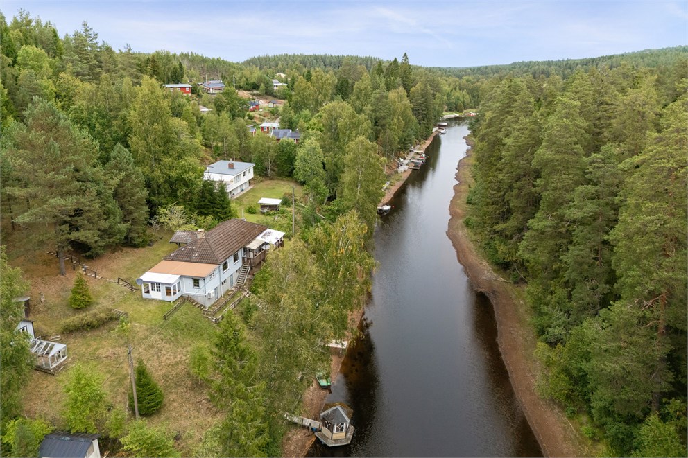 Gamla landsvägen 16