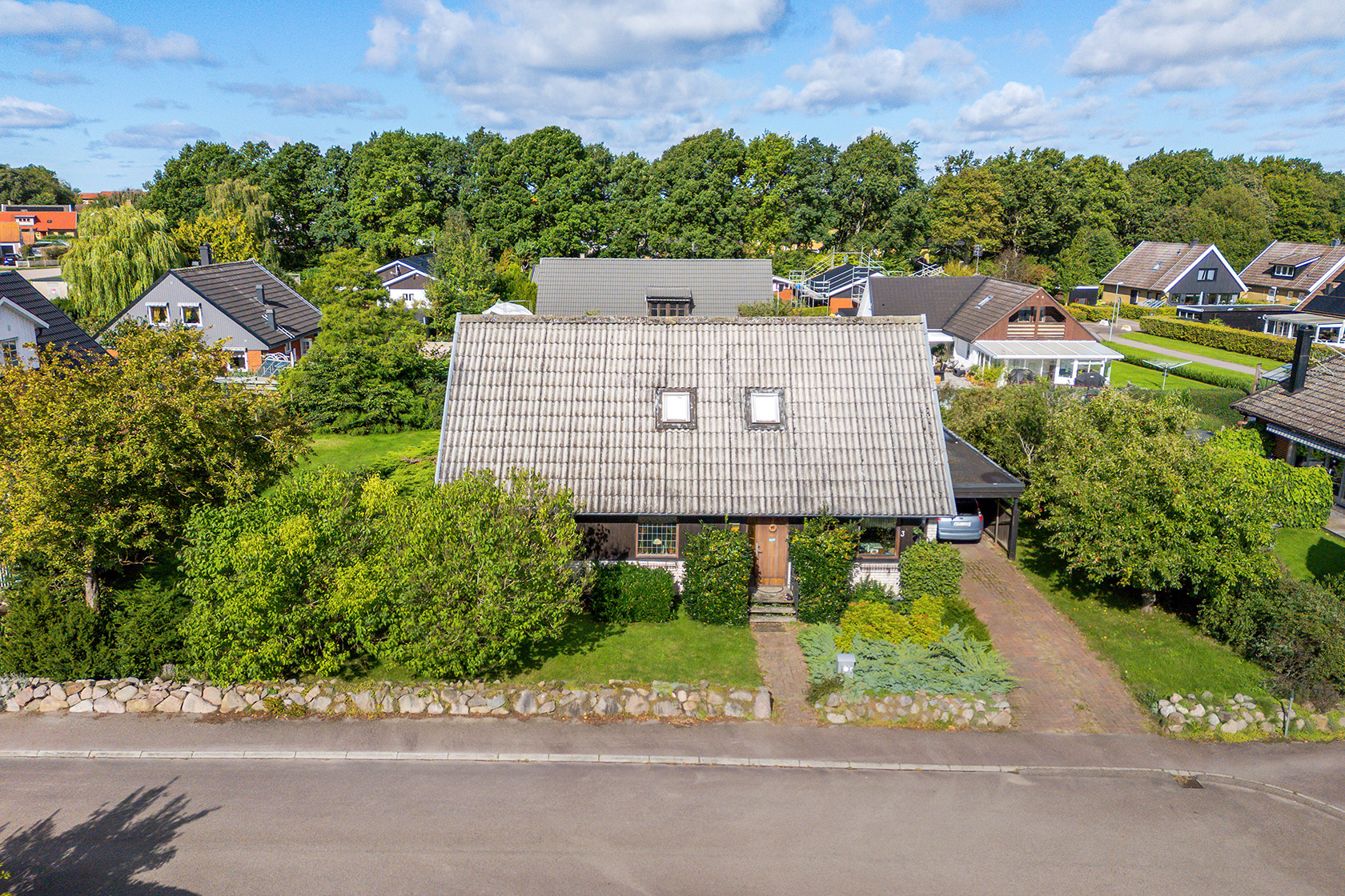Budgivning pågår – bild 19