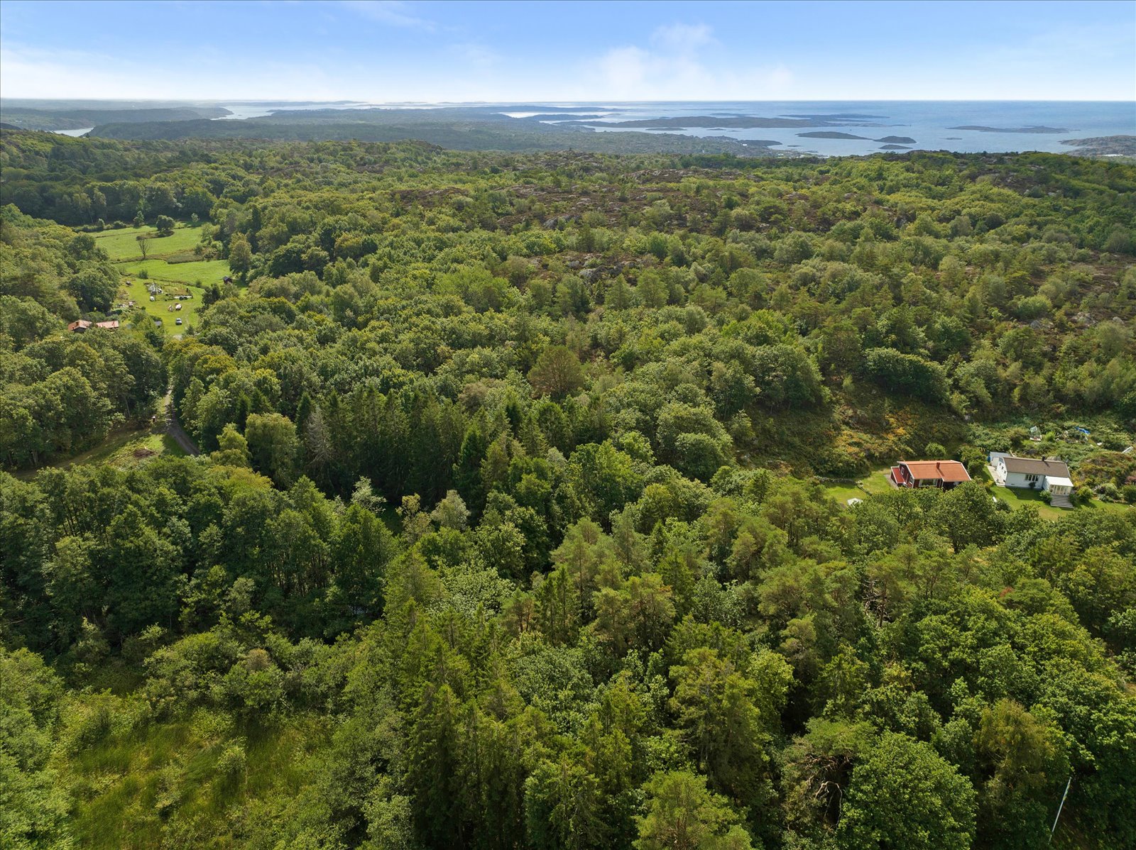 Mindre markområde - västra Orust – bild 4