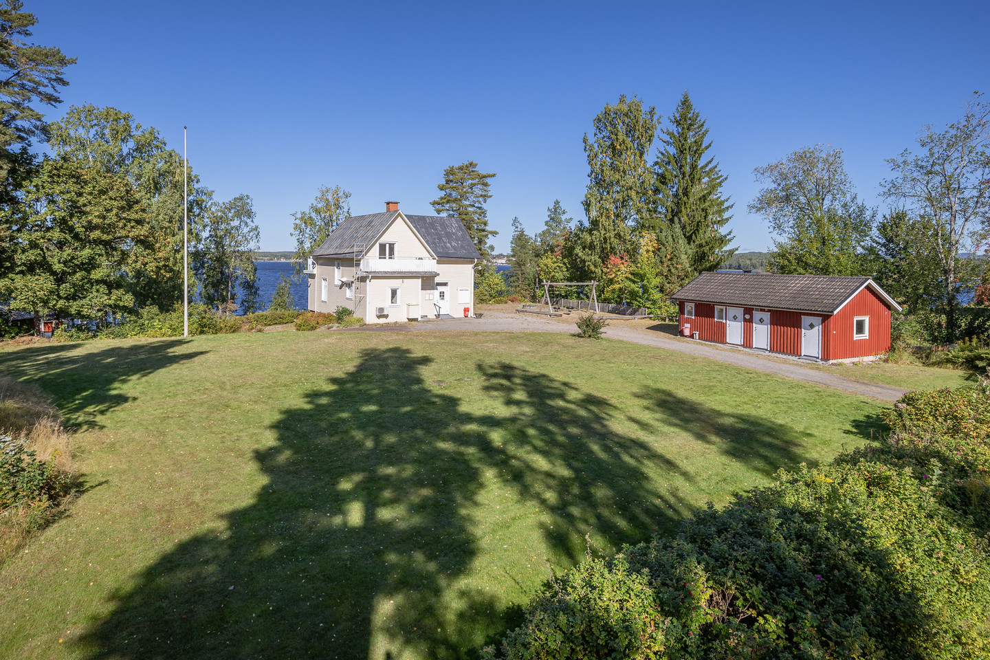 Se fler – bild 3