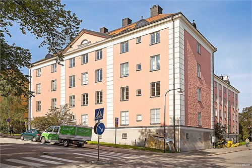 Dianavägen 17