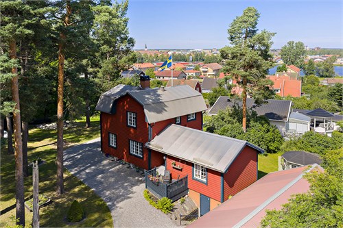 Agnesbergsstigen 10