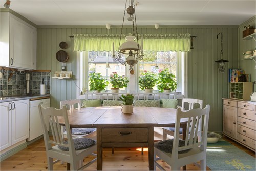 Huså Gammalvägen 21