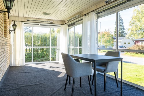Idrottsvägen 14 + 16