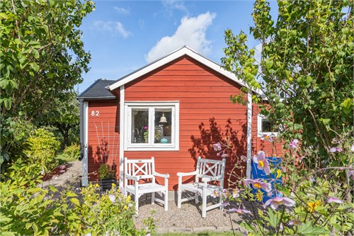 Fyrby koloni område. Lupingången 82. Norrköping Uranet 1. nr 748186-3, småhusenhet på ofri grund.