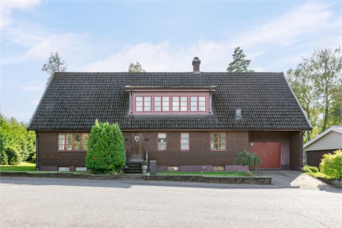 Slåtterstigen 16