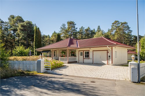 Urbergsvägen 1
