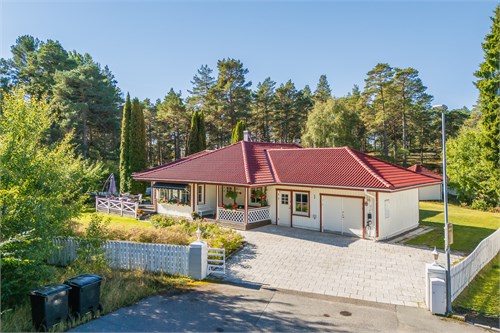 Urbergsvägen 1