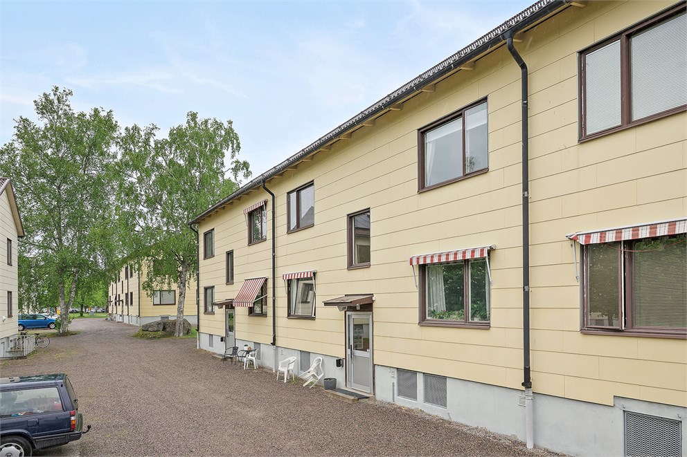 Riksbyggevägen 8B
