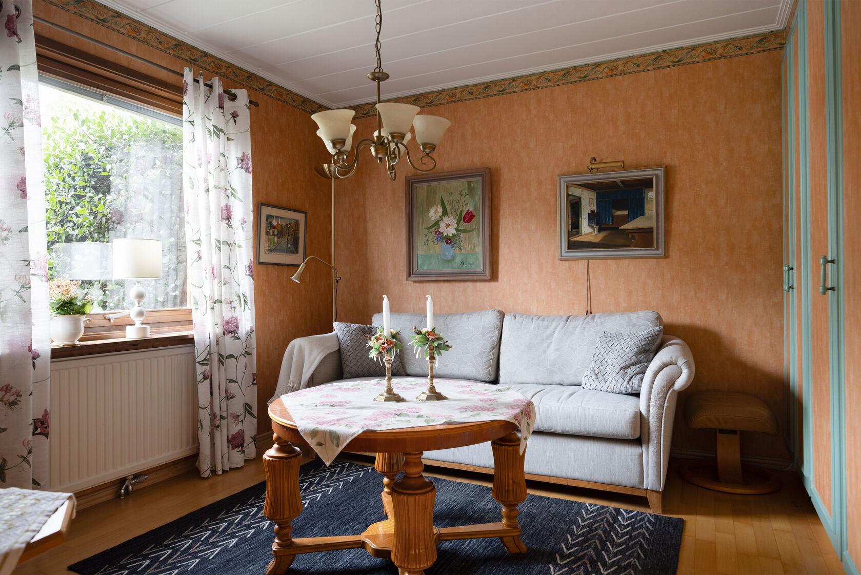 Budgivning pågår – bild 19