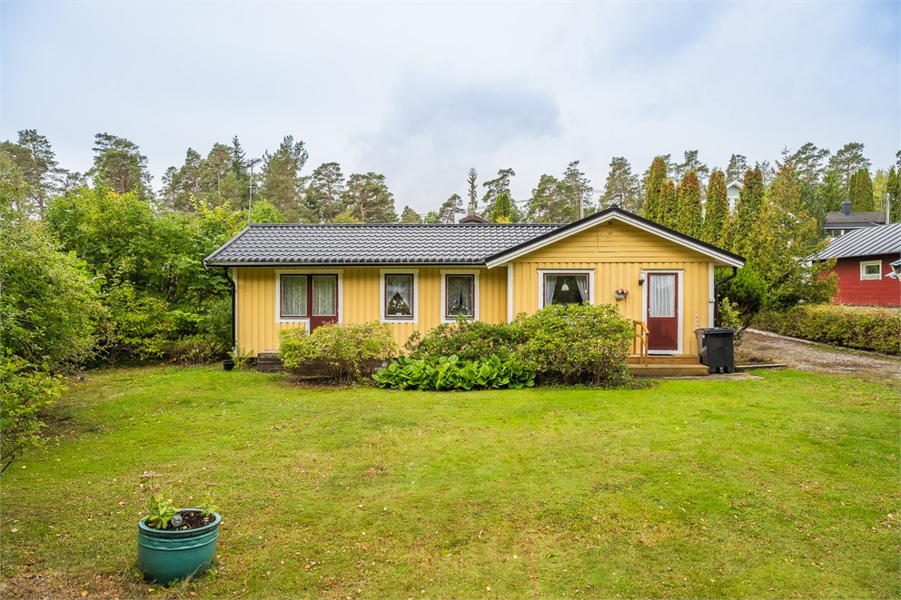 Näktergalvägen 9