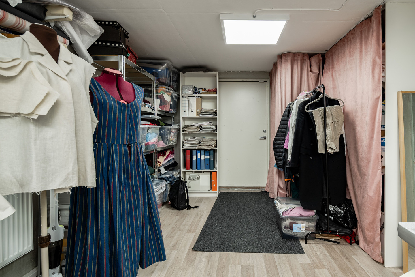 Budgivning pågår – bild 29