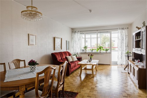 Förstadsvägen 19b