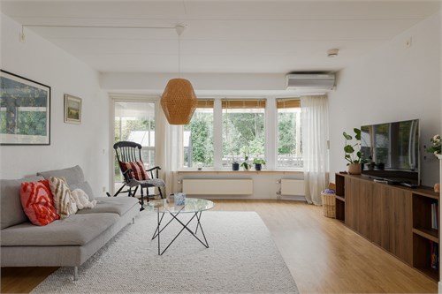 Vårvivevägen 18
