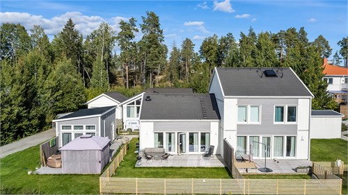 Djupdalsvägen 8b
