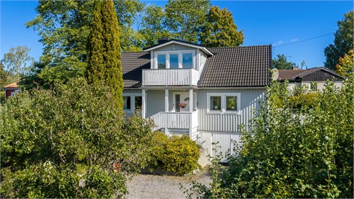 Trastvägen 9
