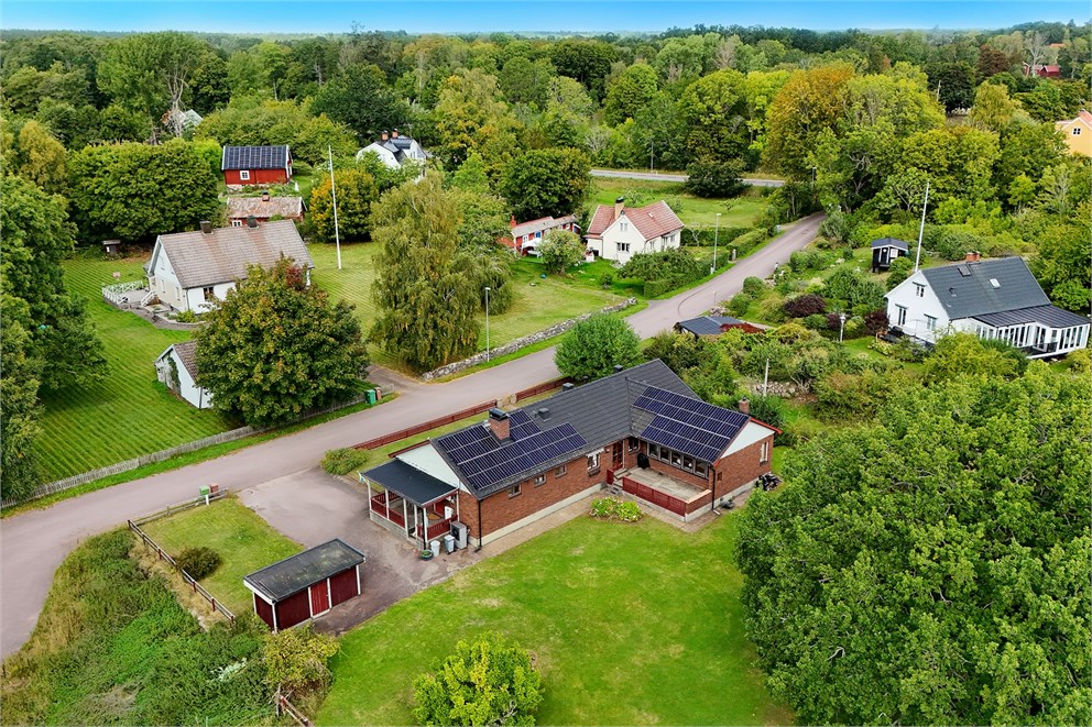 Drönarbild Åvallsvägen 5