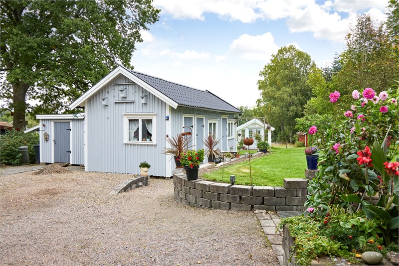 Vänstra delen av byggnaden är på arrende