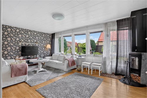 Smedvägen 15