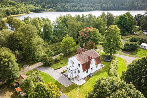 Nära naturen och Ålandasjön
