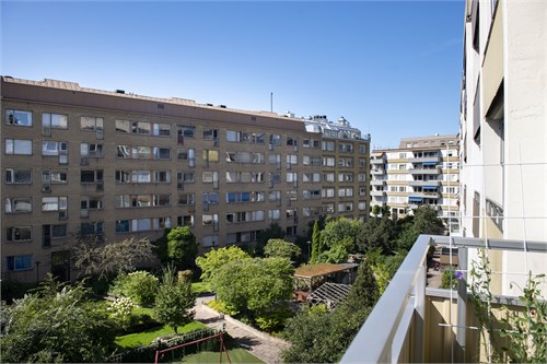 Valhallavägen 12B
