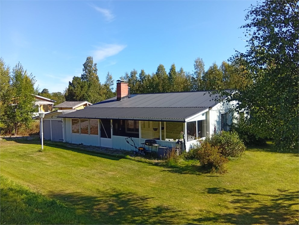 Källmyrvägen 42