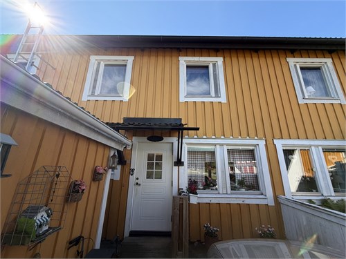 Vallvägen 16