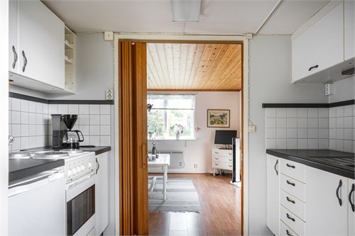 Krusbärsgången 98 - Koloniområdet Brytstugan