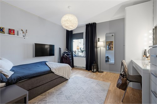 Svärdsliljegatan 4
