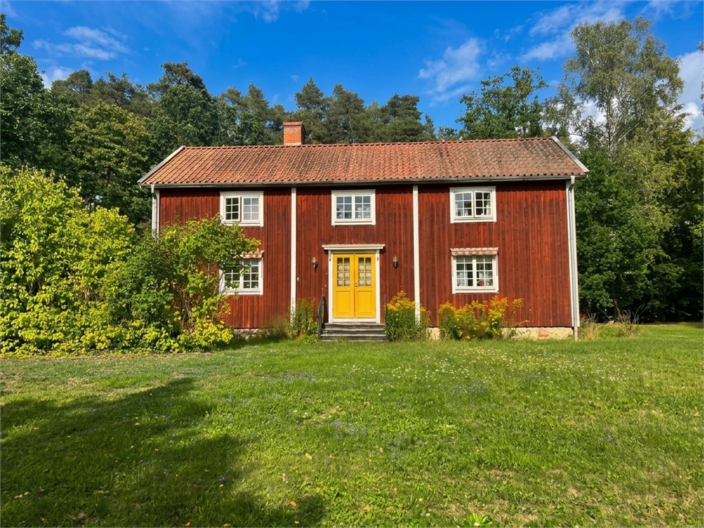 Övraby 138