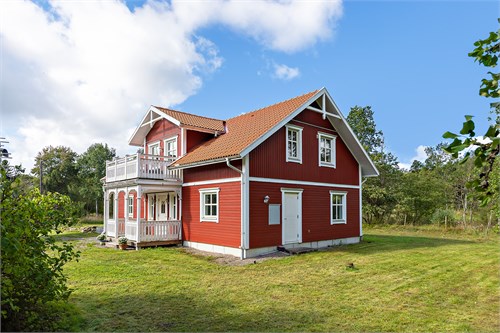 Ageröd 108