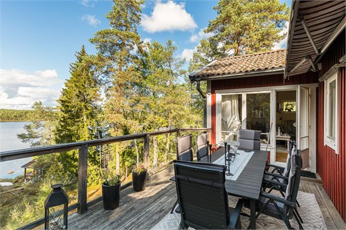 Ängsjövägen 16