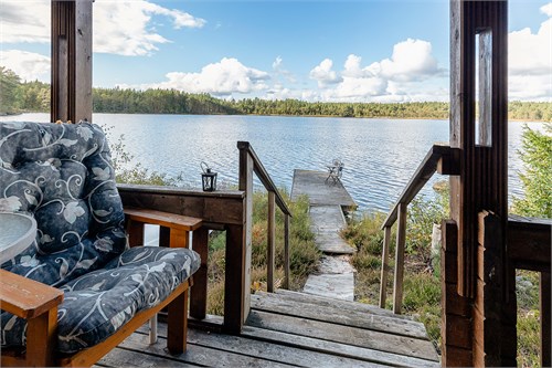 Ängsjövägen 16