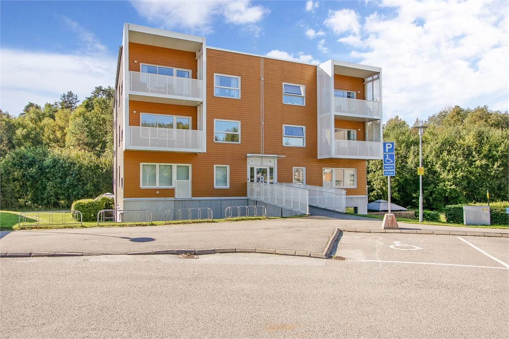 Trädgårdsmästarstigen 8